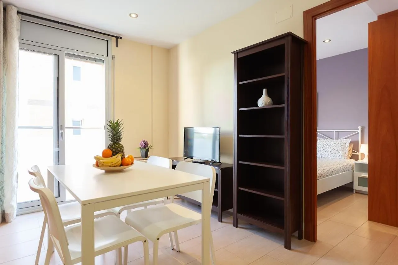 Sea & Beach Lloret Apartments 滨海略雷特