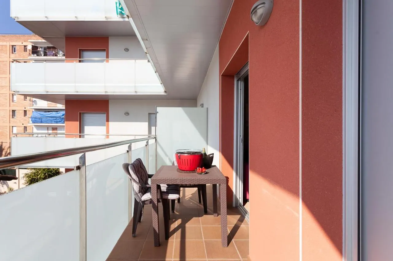 Sea & Beach Lloret Apartments 滨海略雷特