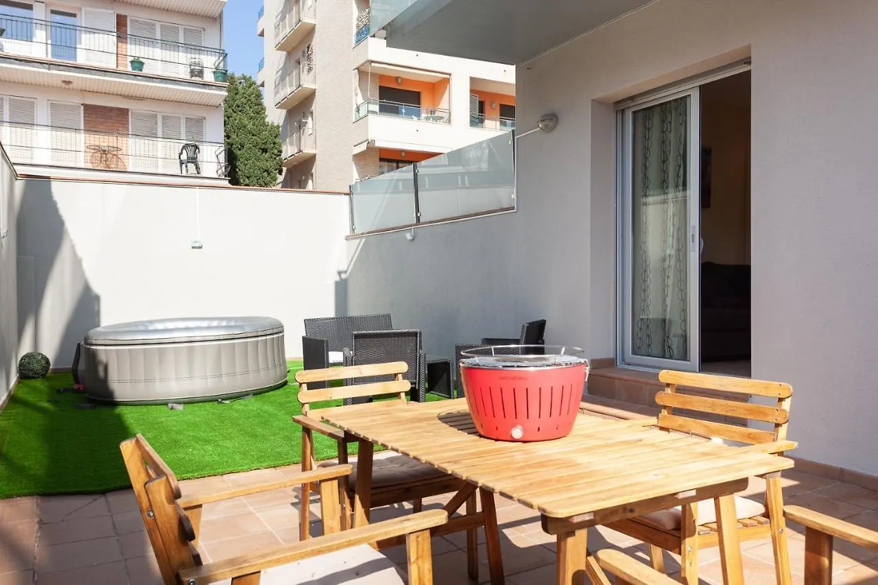 Sea & Beach Lloret Apartments 滨海略雷特