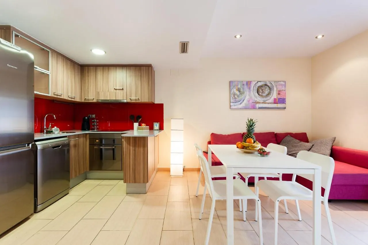 Sea & Beach Lloret Apartments 滨海略雷特